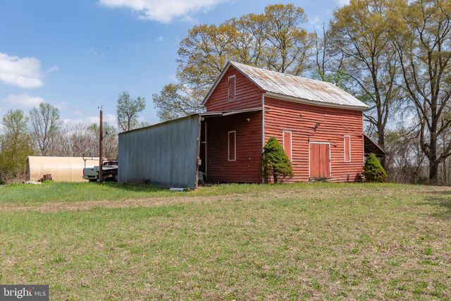 23205 CARNEAL LN, Ruther Glen, VA 22546
