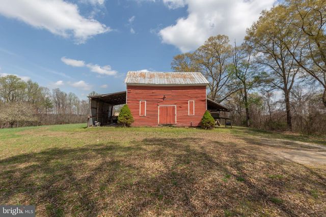 23205 CARNEAL LN, Ruther Glen, VA 22546