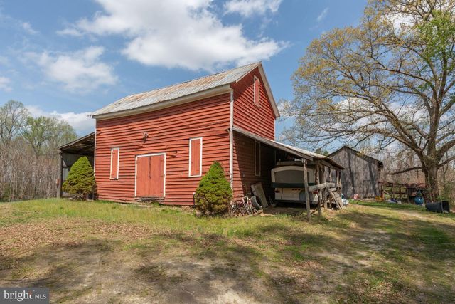 23205 CARNEAL LN, Ruther Glen, VA 22546