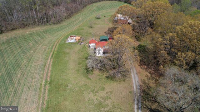 23205 CARNEAL LN, Ruther Glen, VA 22546