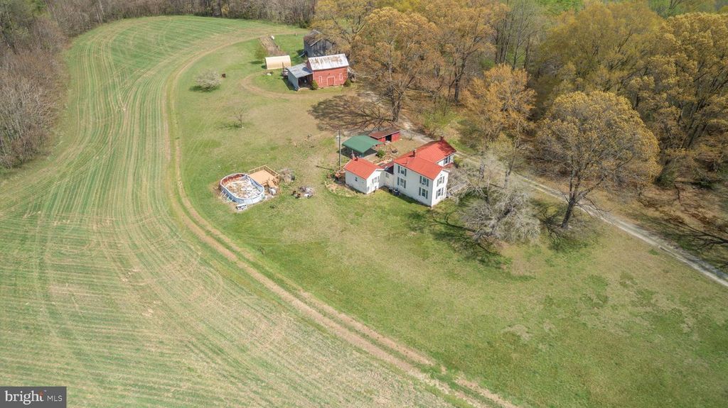 23205 CARNEAL LN, Ruther Glen, VA 22546