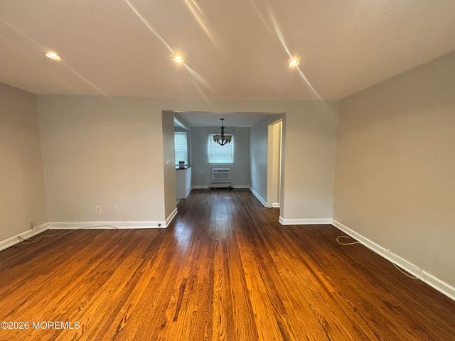 139 Manor Drive 1305, Red Bank, NJ 07701
