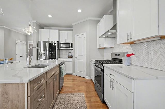 1115 Klein Court, Lawrence, KS 66049