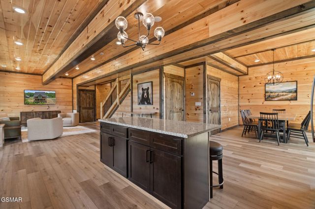 1122 Sanctuary Shores Way, Sevierville, TN 37876