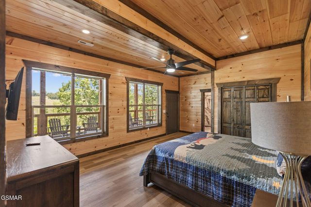 1122 Sanctuary Shores Way, Sevierville, TN 37876