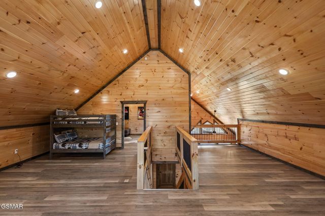 1122 Sanctuary Shores Way, Sevierville, TN 37876