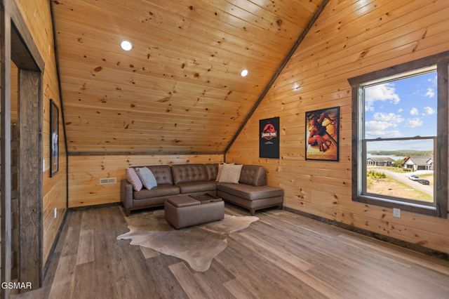 1122 Sanctuary Shores Way, Sevierville, TN 37876
