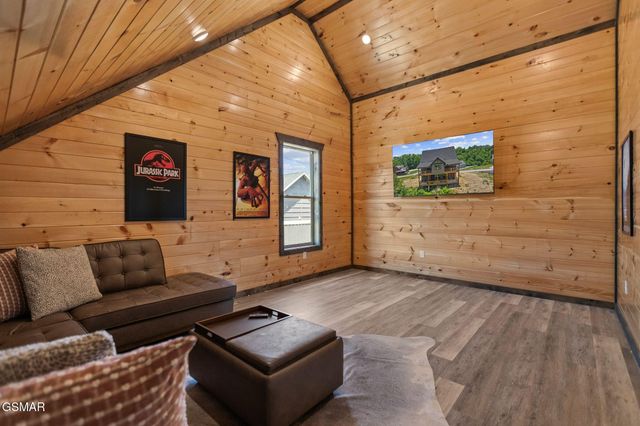 1122 Sanctuary Shores Way, Sevierville, TN 37876