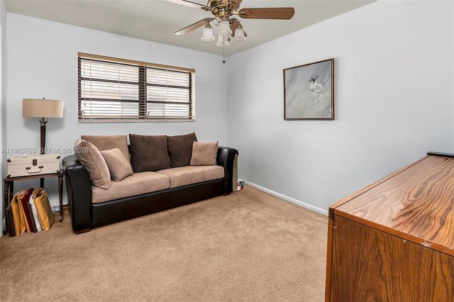 2132 NE 171st St, North Miami Beach, FL 33162