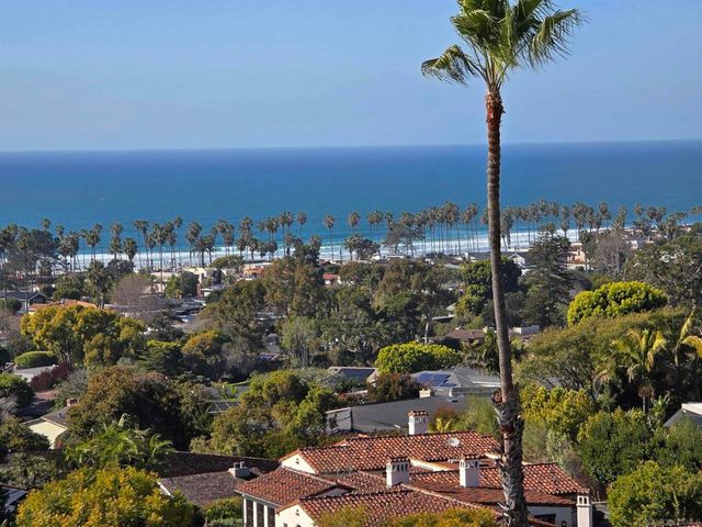 2500 torrey pines 119, La Jolla, CA 92037
