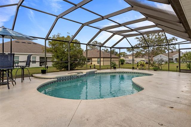 5465 CHESTNUT RIDGE ROAD, Dade City, FL 33523