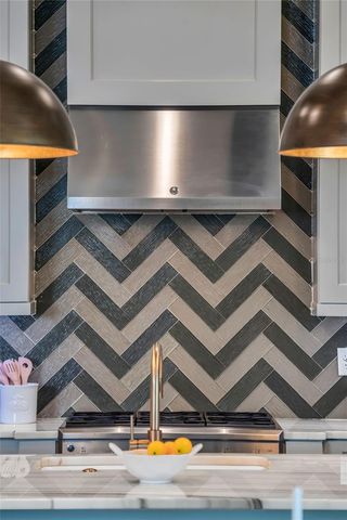 2016 GERDA TERRACE, Orlando, FL 32804