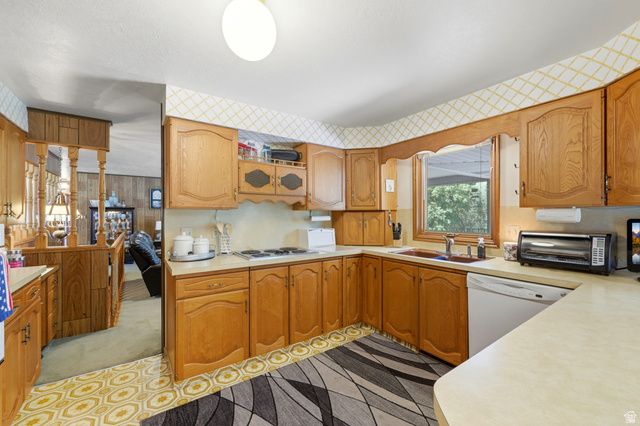 381 OAK LN, Kaysville, UT 84037