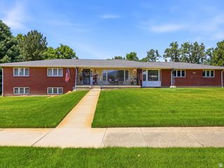 381 OAK LN, Kaysville, UT 84037