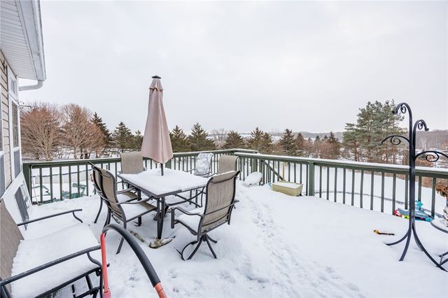 3233 White Pine Lane, Macedon, NY 14502