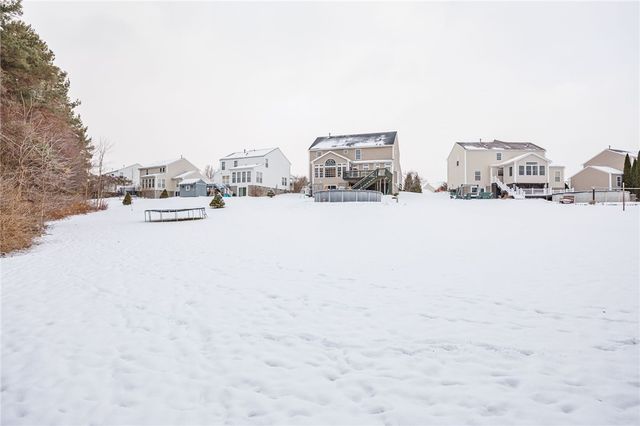 3233 White Pine Lane, Macedon, NY 14502