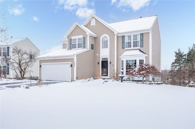 3233 White Pine Lane, Macedon, NY 14502