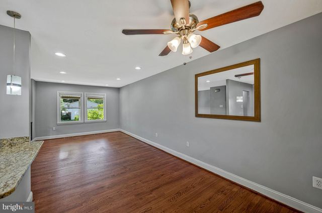 409 UNIVERSITY DR, Waldorf, MD 20602