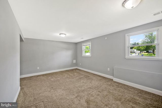 409 UNIVERSITY DR, Waldorf, MD 20602