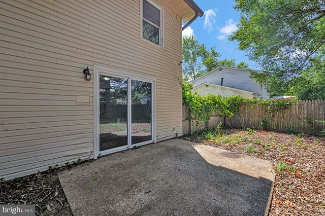 409 UNIVERSITY DR, Waldorf, MD 20602