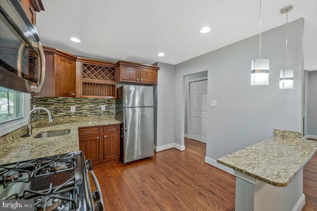 409 UNIVERSITY DR, Waldorf, MD 20602
