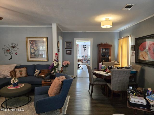 1607 Fifth Avenue, Picayune, MS 39466