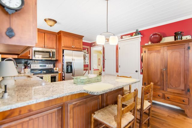 705 Laurel Ridge Drive, Ellijay, GA 30536