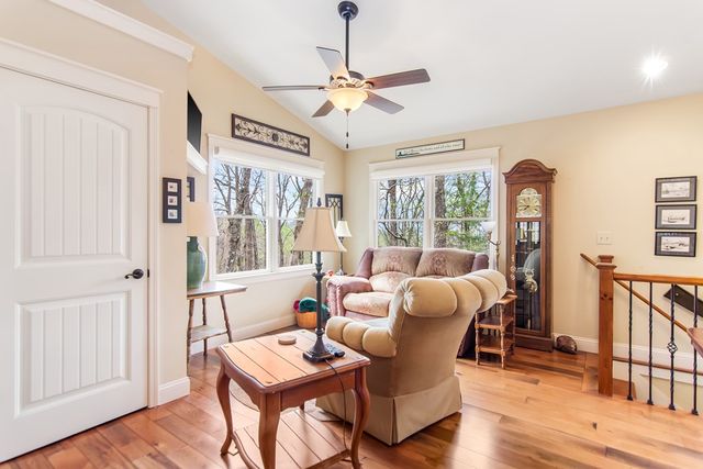 705 Laurel Ridge Drive, Ellijay, GA 30536