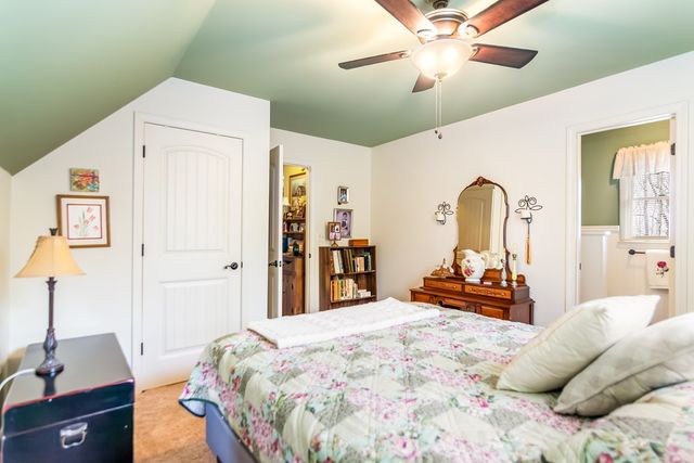 705 Laurel Ridge Drive, Ellijay, GA 30536