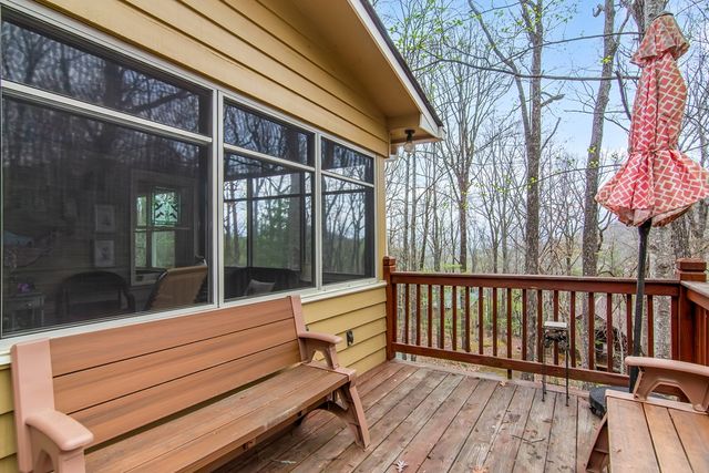 705 Laurel Ridge Drive, Ellijay, GA 30536