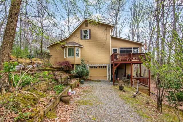 705 Laurel Ridge Drive, Ellijay, GA 30536
