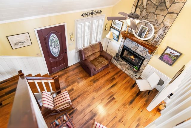 705 Laurel Ridge Drive, Ellijay, GA 30536