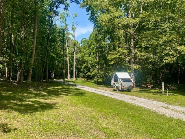 705 Laurel Ridge Drive, Ellijay, GA 30536