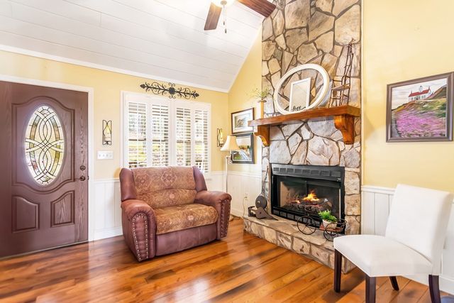 705 Laurel Ridge Drive, Ellijay, GA 30536