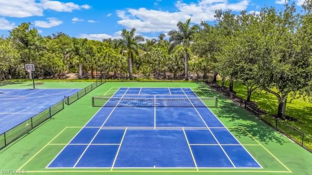 9952 Springlake CIR, Estero, FL 33928