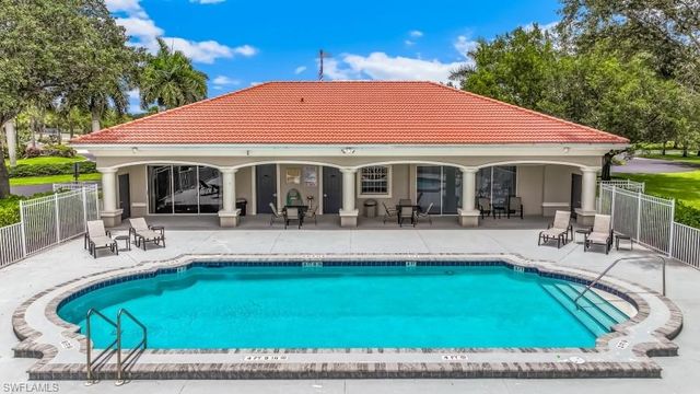 9952 Springlake CIR, Estero, FL 33928