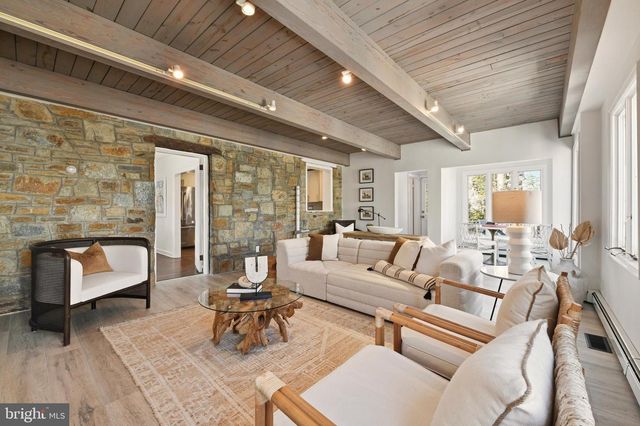 8304 WOODHAVEN BLVD, Bethesda, MD 20817