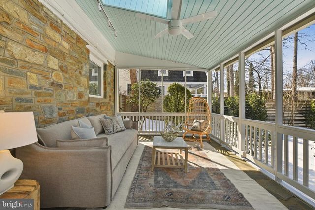 8304 WOODHAVEN BLVD, Bethesda, MD 20817