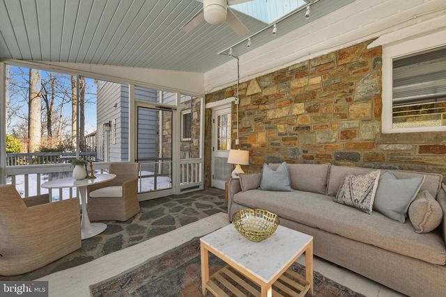 8304 WOODHAVEN BLVD, Bethesda, MD 20817