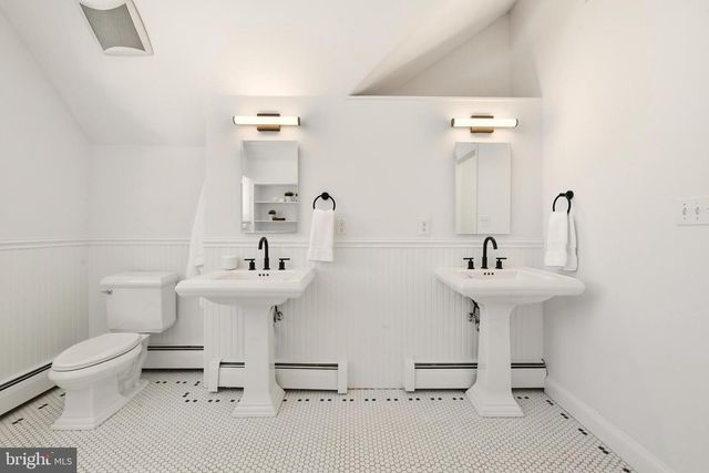 8304 WOODHAVEN BLVD, Bethesda, MD 20817