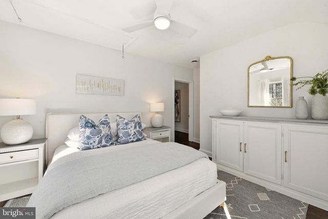 8304 WOODHAVEN BLVD, Bethesda, MD 20817