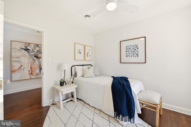 8304 WOODHAVEN BLVD, Bethesda, MD 20817