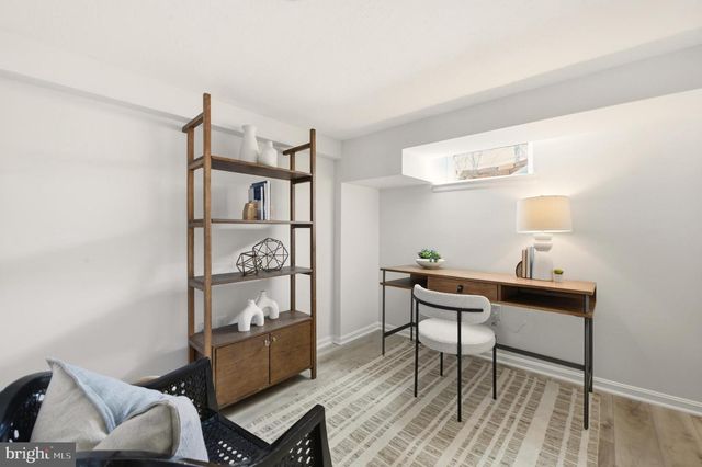 8304 WOODHAVEN BLVD, Bethesda, MD 20817