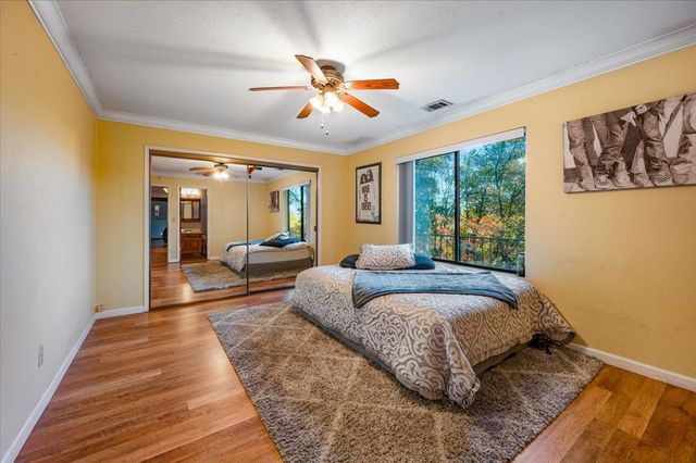 11817 Warbler Way, Penn Valley, CA 95946