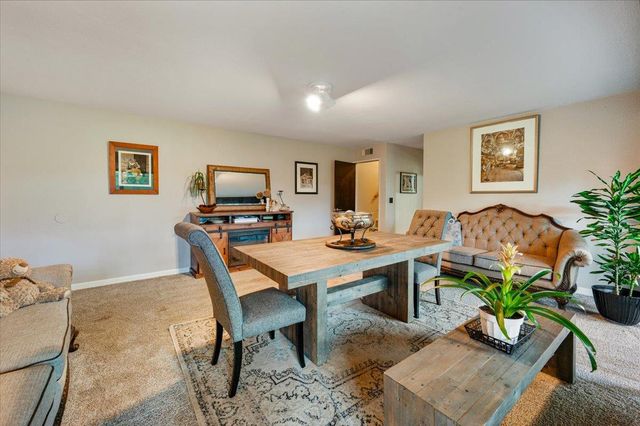 11817 Warbler Way, Penn Valley, CA 95946