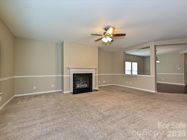 8318 Rockmoor Ridge Road, Charlotte, NC 28215