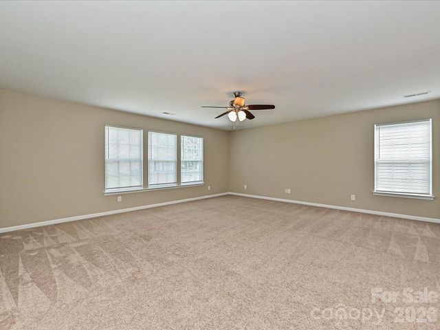 8318 Rockmoor Ridge Road, Charlotte, NC 28215
