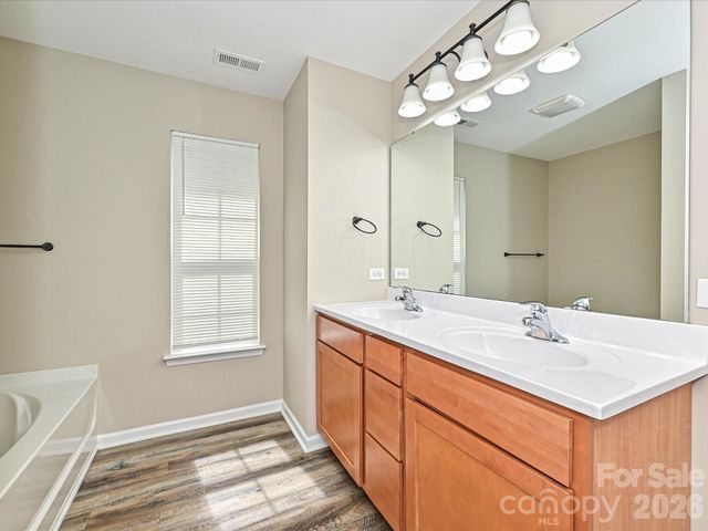 8318 Rockmoor Ridge Road, Charlotte, NC 28215