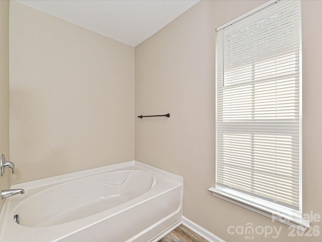 8318 Rockmoor Ridge Road, Charlotte, NC 28215