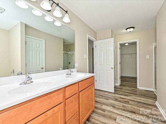 8318 Rockmoor Ridge Road, Charlotte, NC 28215